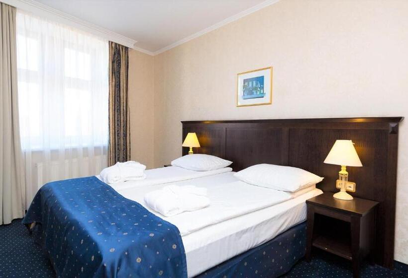 Gertrude Hotel Self Check In