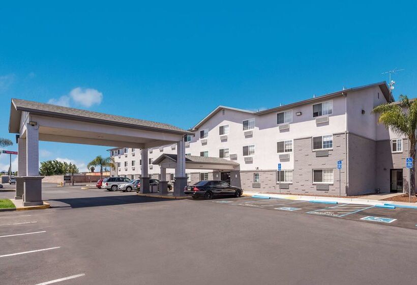 ホテル Comfort Inn