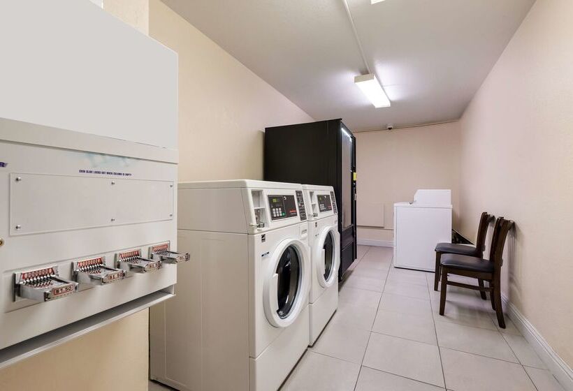 ホテル Comfort Inn