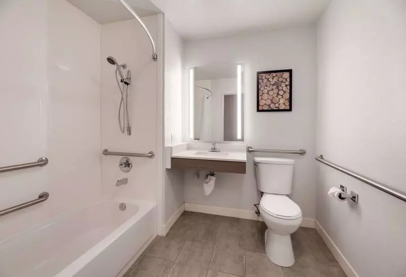 בית מלון כפרי Comfort Inn