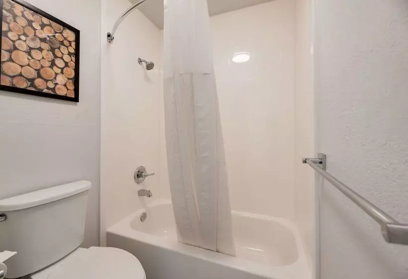 בית מלון כפרי Comfort Inn