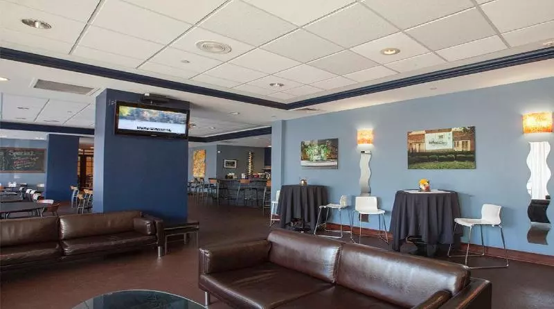 The Barrymore Hotel Tampa Riverwalk