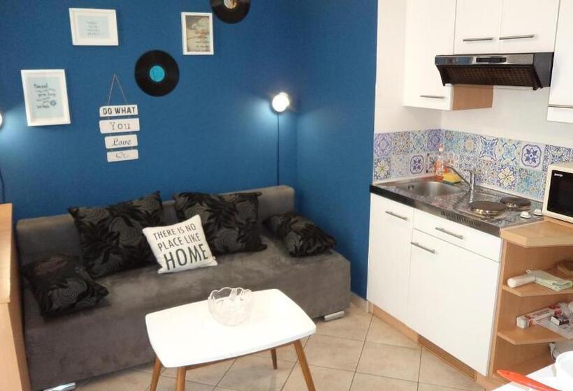 בית מלון כפרי Villa Elly