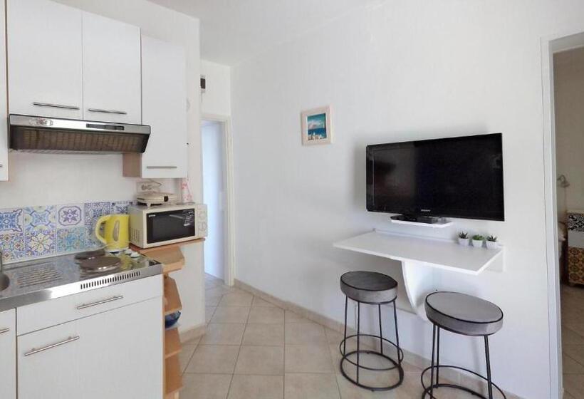 בית מלון כפרי Villa Elly