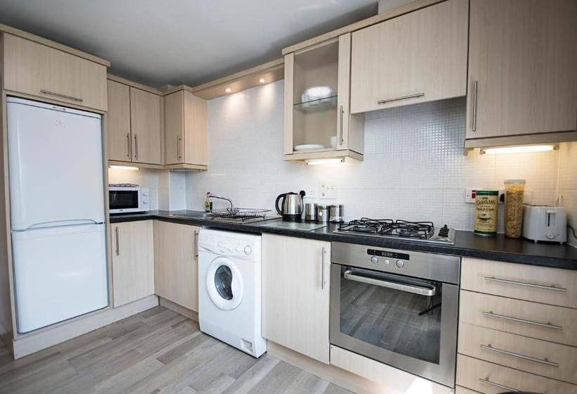 Lochend Serviced Apartments