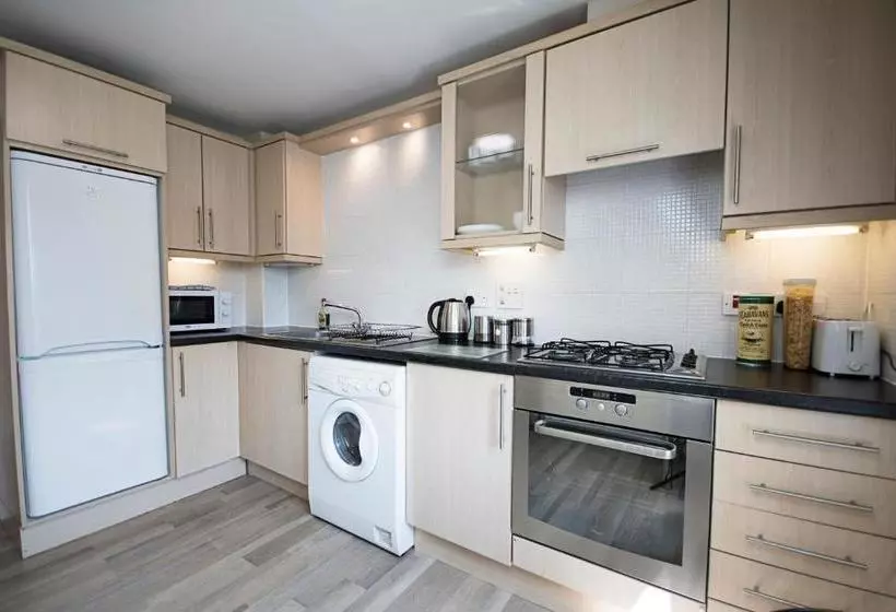 Lochend Serviced Apartments