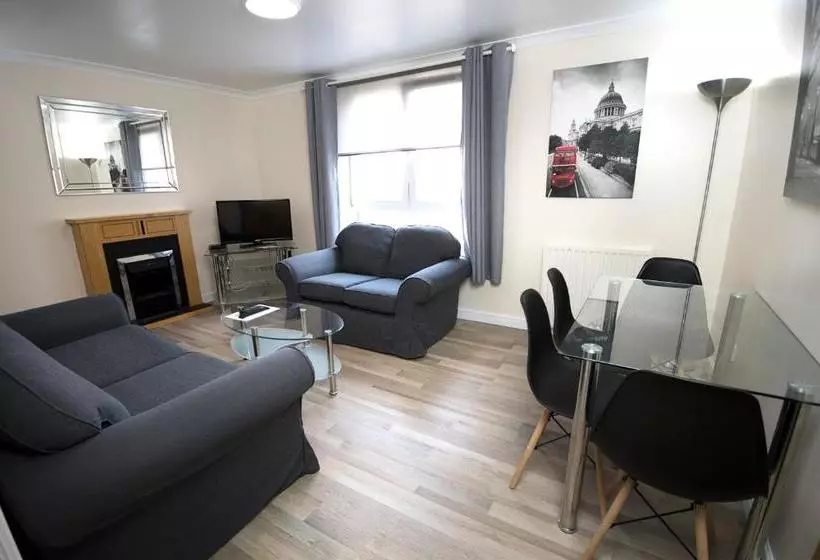 Lochend Serviced Apartments