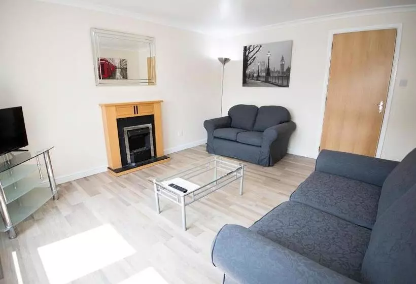 Lochend Serviced Apartments