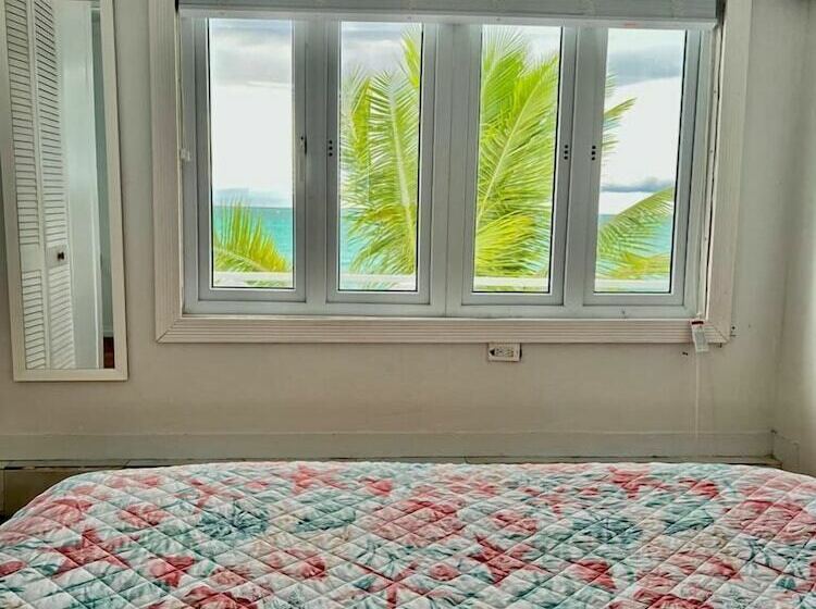 پانسیون Great Exuma Beachouse