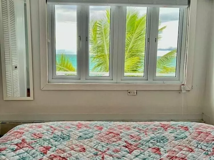 پانسیون Great Exuma Beachouse