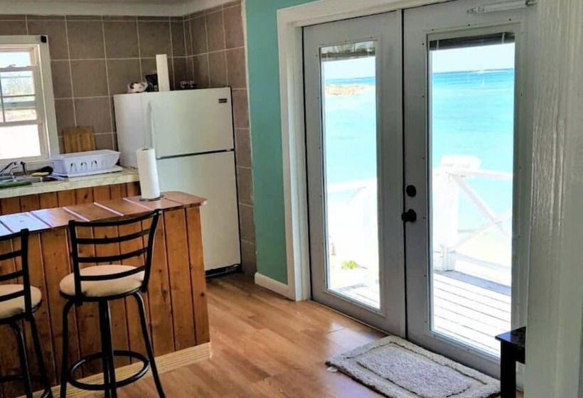 پانسیون Great Exuma Beachouse