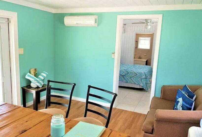 پانسیون Great Exuma Beachouse