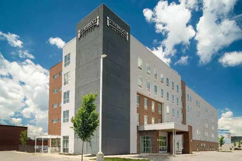 Hotelli Staybridge Suites   Louisville   Expo Center, An Ihg