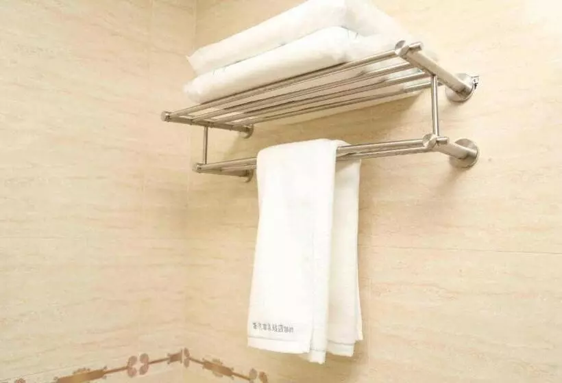 Pai Hotels Yangjiang Baili Plaza Bus Terminal