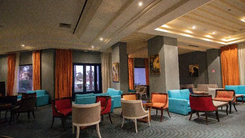 Aquaterra Bahia Beach Hotel