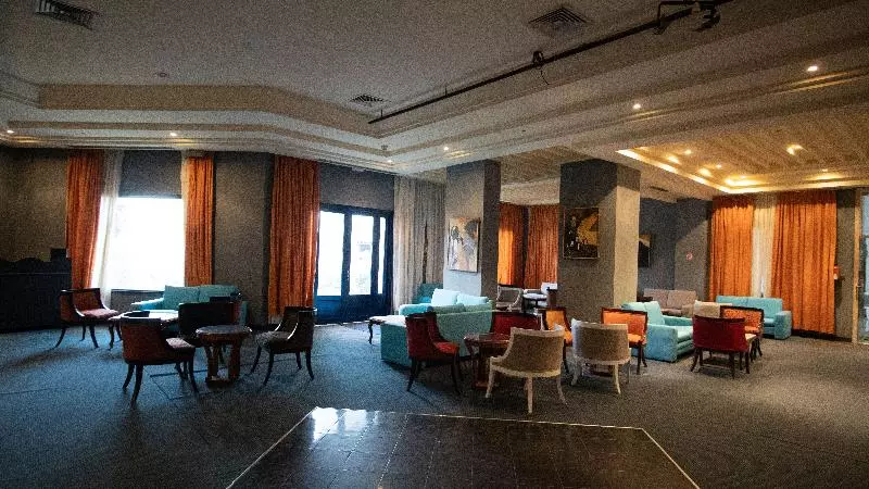 Aquaterra Bahia Beach Hotel