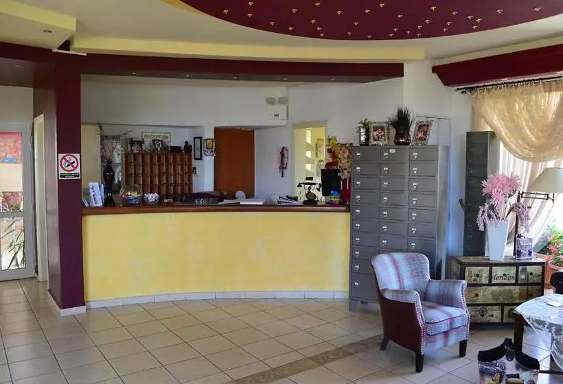 Отель Alexandros