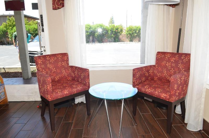 فندق Americas Best Value Inn   Milpitas