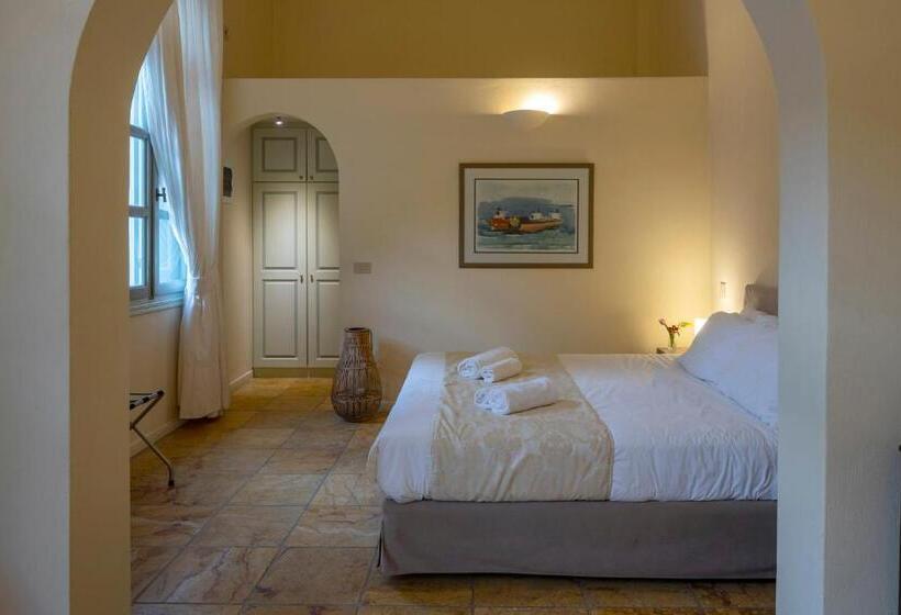 هتل Aria Lito Mansion