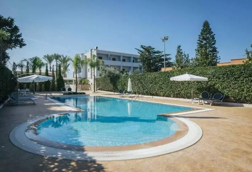 Отель Costa Azul