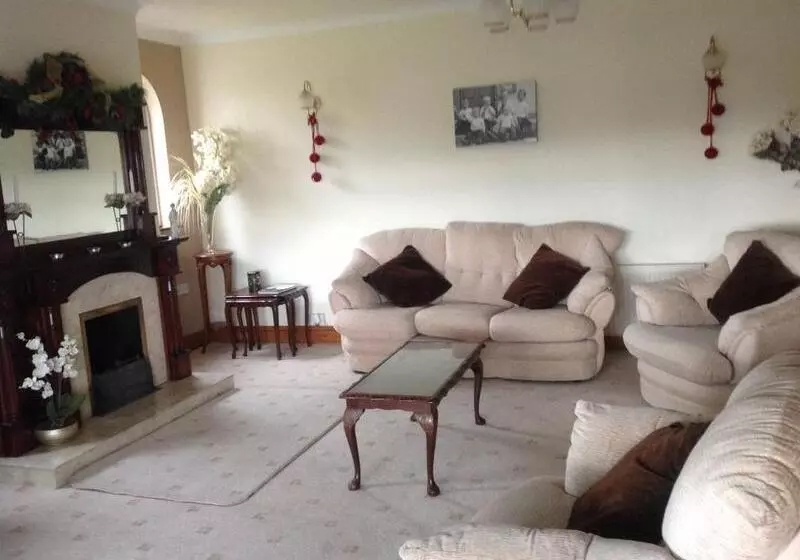 فندق Innisfree B&b