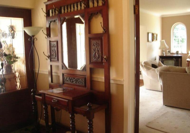 בית מלון כפרי Innisfree B&b