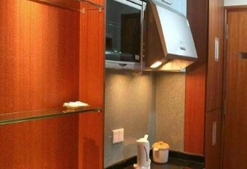 Hotel Jinzhou International Business