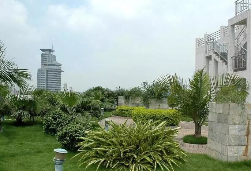 Hotel Jinzhou International Business