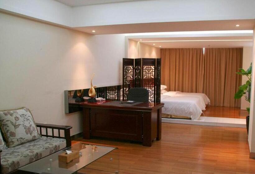 בית מלון כפרי Jinzhou International Business