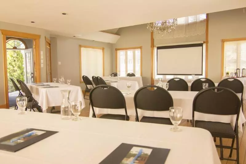 酒店 L Oasis De L île, Refuge Urbain