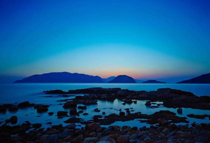 هتل Marpunta Resort, Santikos Collection