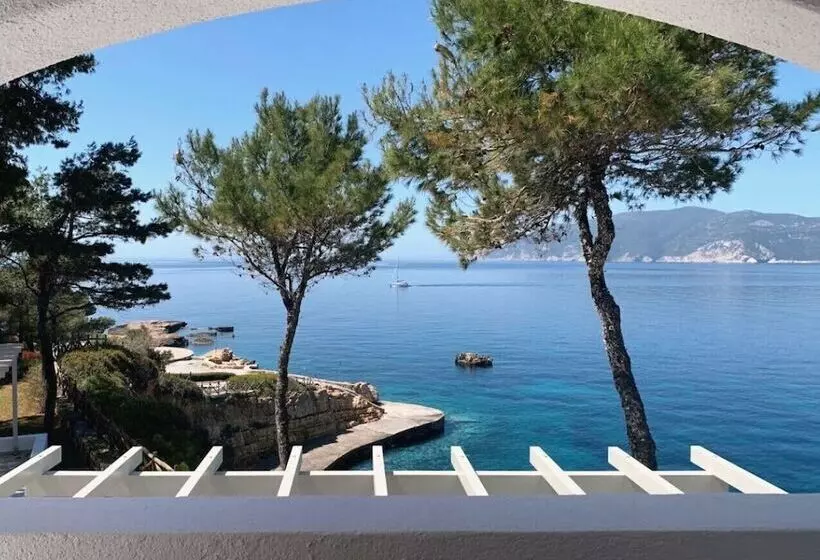 هتل Marpunta Resort, Santikos Collection