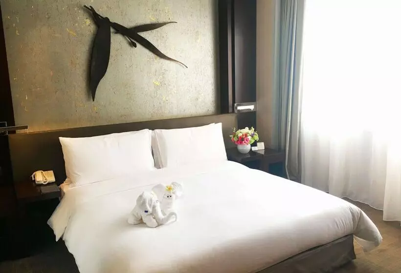 هتل Shanghai Parkyard