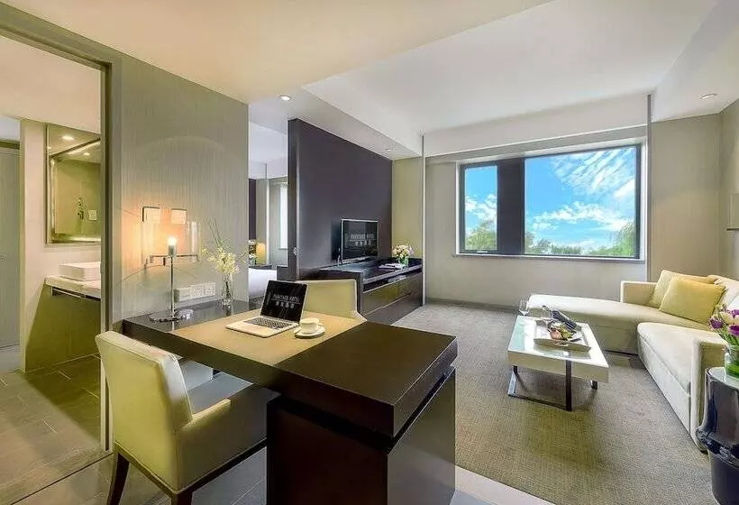 هتل Shanghai Parkyard