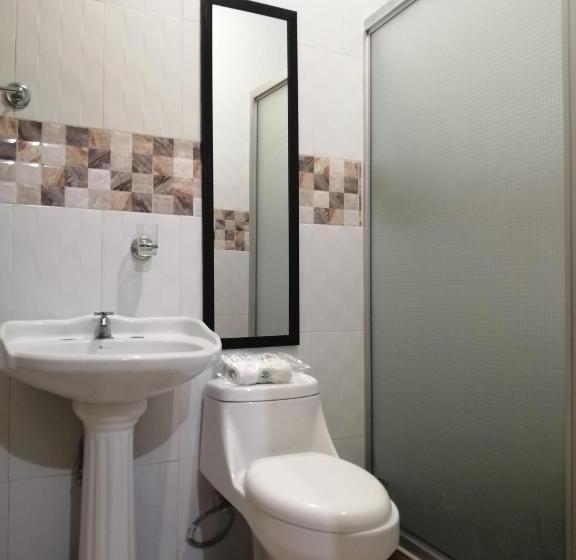 هتل Plaza Floresta