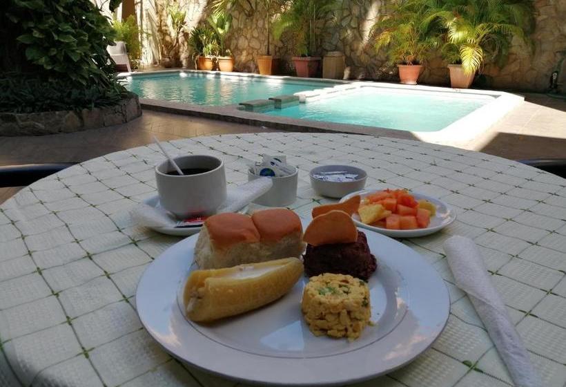 هتل Plaza Floresta