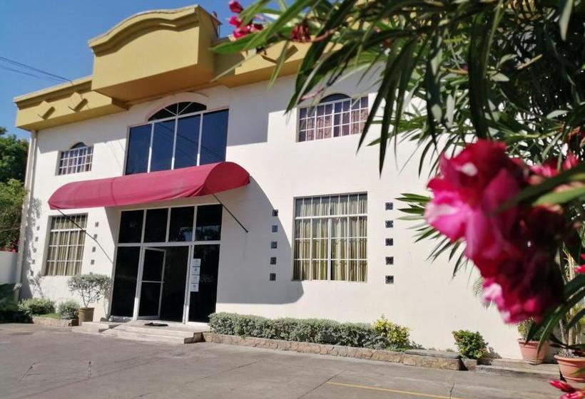 هتل Plaza Floresta