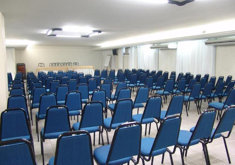 هتل Praia Dourada