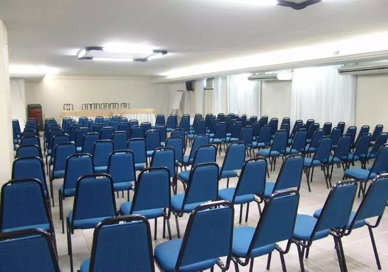 ホテル Praia Dourada