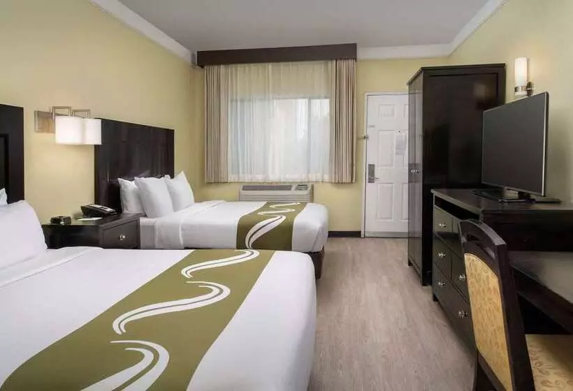 Отель Quality Inn & Suites Gallup I 40 Exit 20