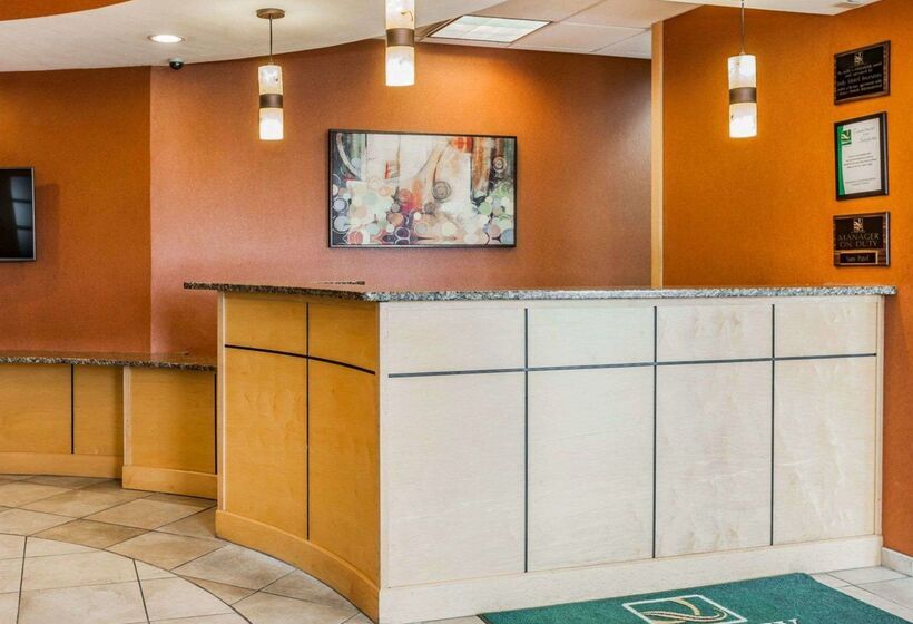 בית מלון כפרי Baymont By Wyndham Indianapolis East