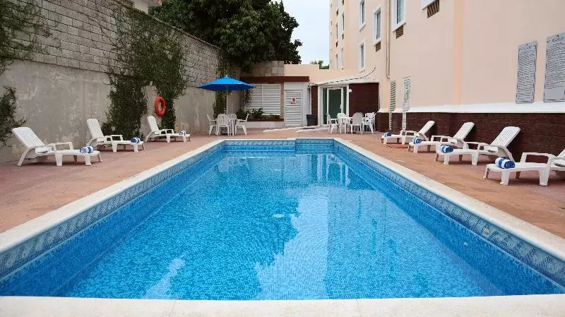 Отель Rio Vista Inn Business High Class Tampico