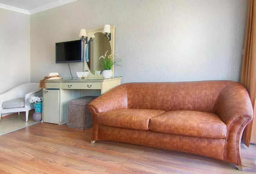 فندق Romance Beach