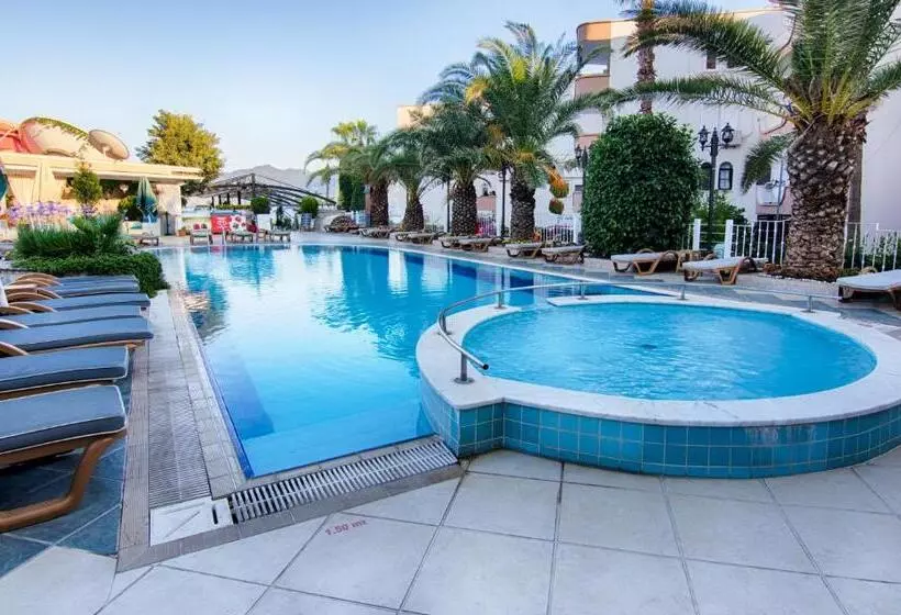 فندق Romance Beach