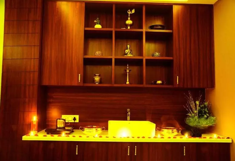 Отель Sandesh The Prince