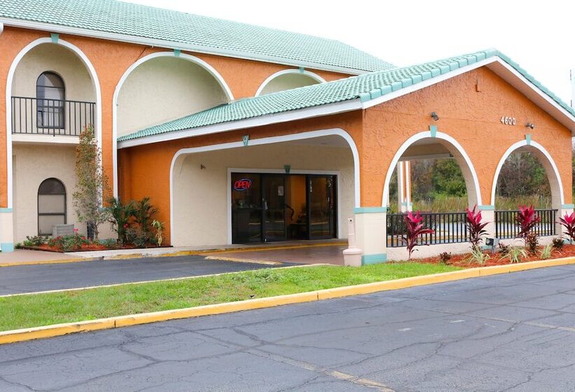 فندق Shining Light Inn & Suites