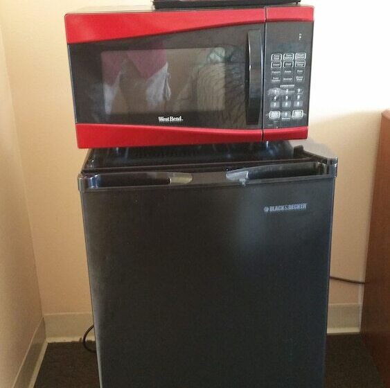 فندق Shining Light Inn & Suites