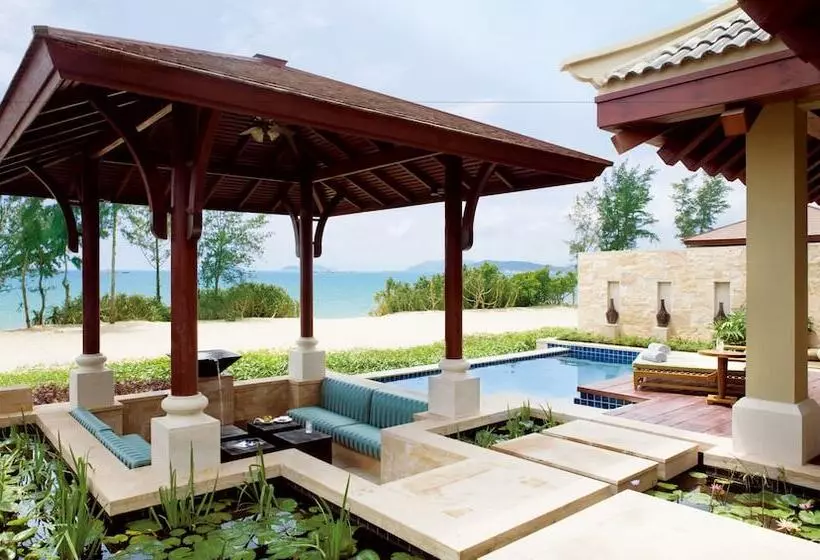 בית מלון כפרי The Ritzcarlton Sanya, Yalong Bay