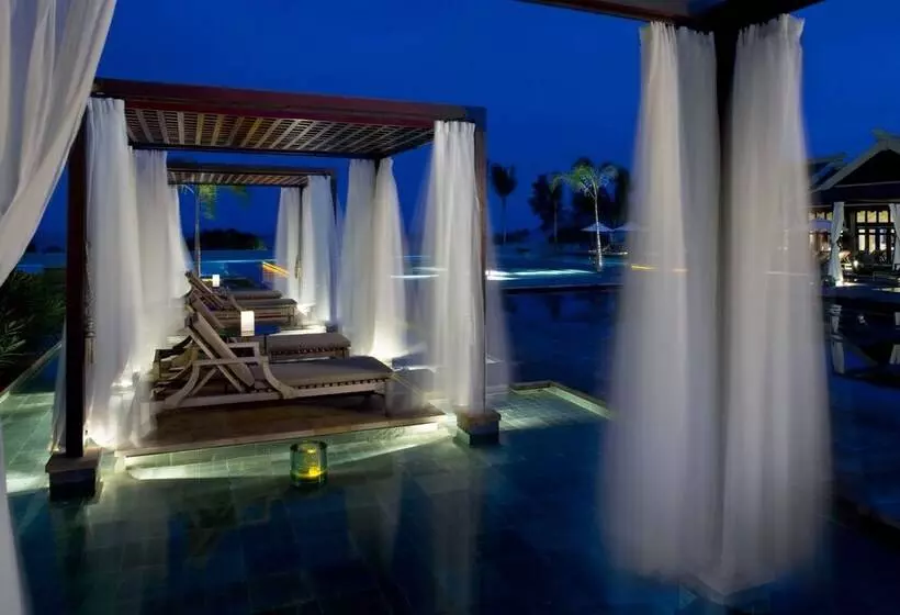 בית מלון כפרי The Ritzcarlton Sanya, Yalong Bay