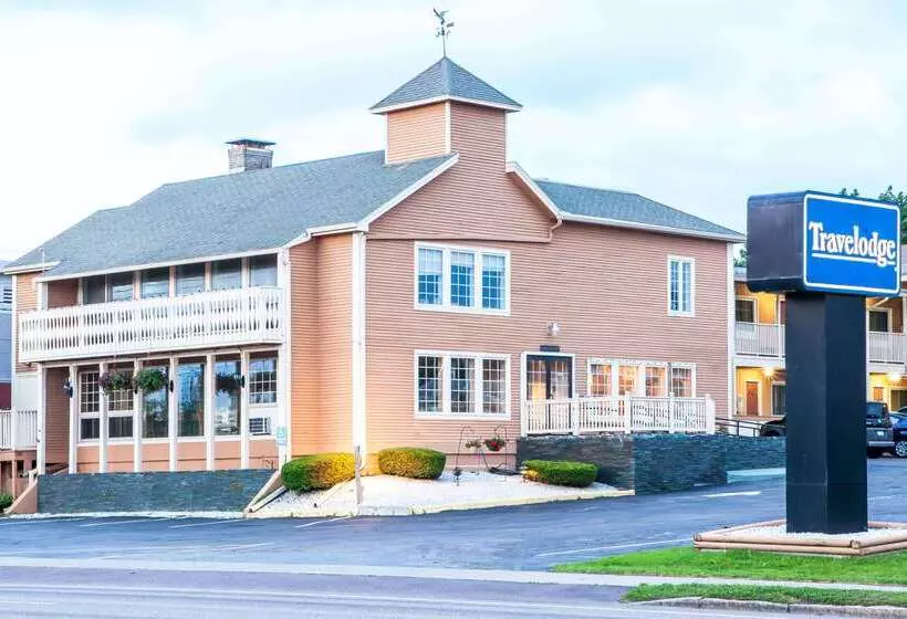 هتل Travelodge By Wyndham South Burlington